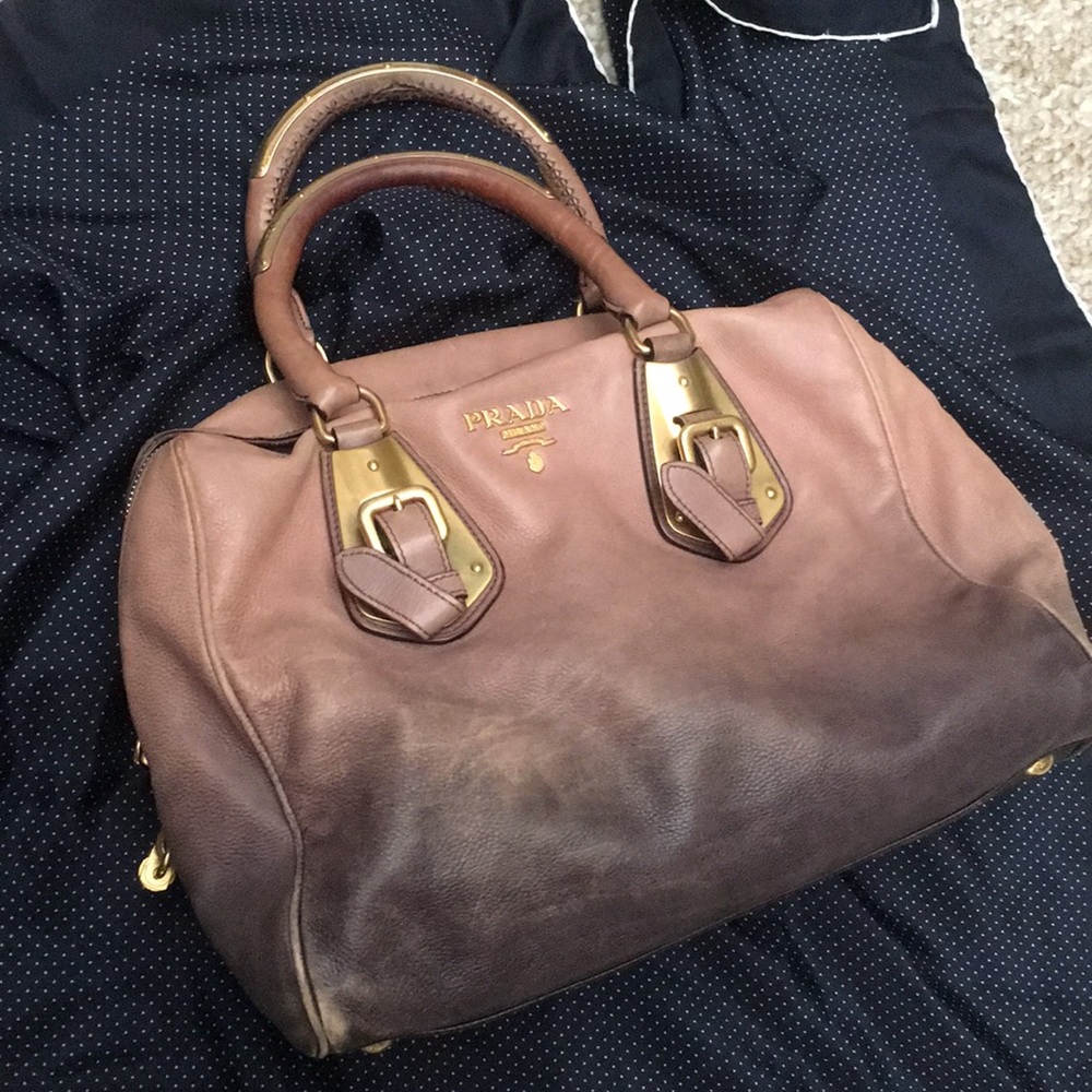 Prada bag - Picture 5 of 11